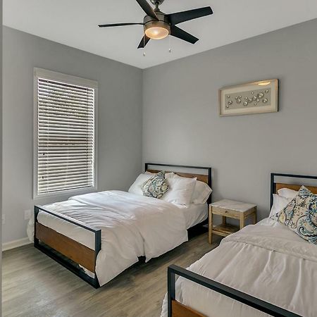 New 3/2 Duplex Minutes From Heart Of Tampa -Unit B Leilighet Eksteriør bilde