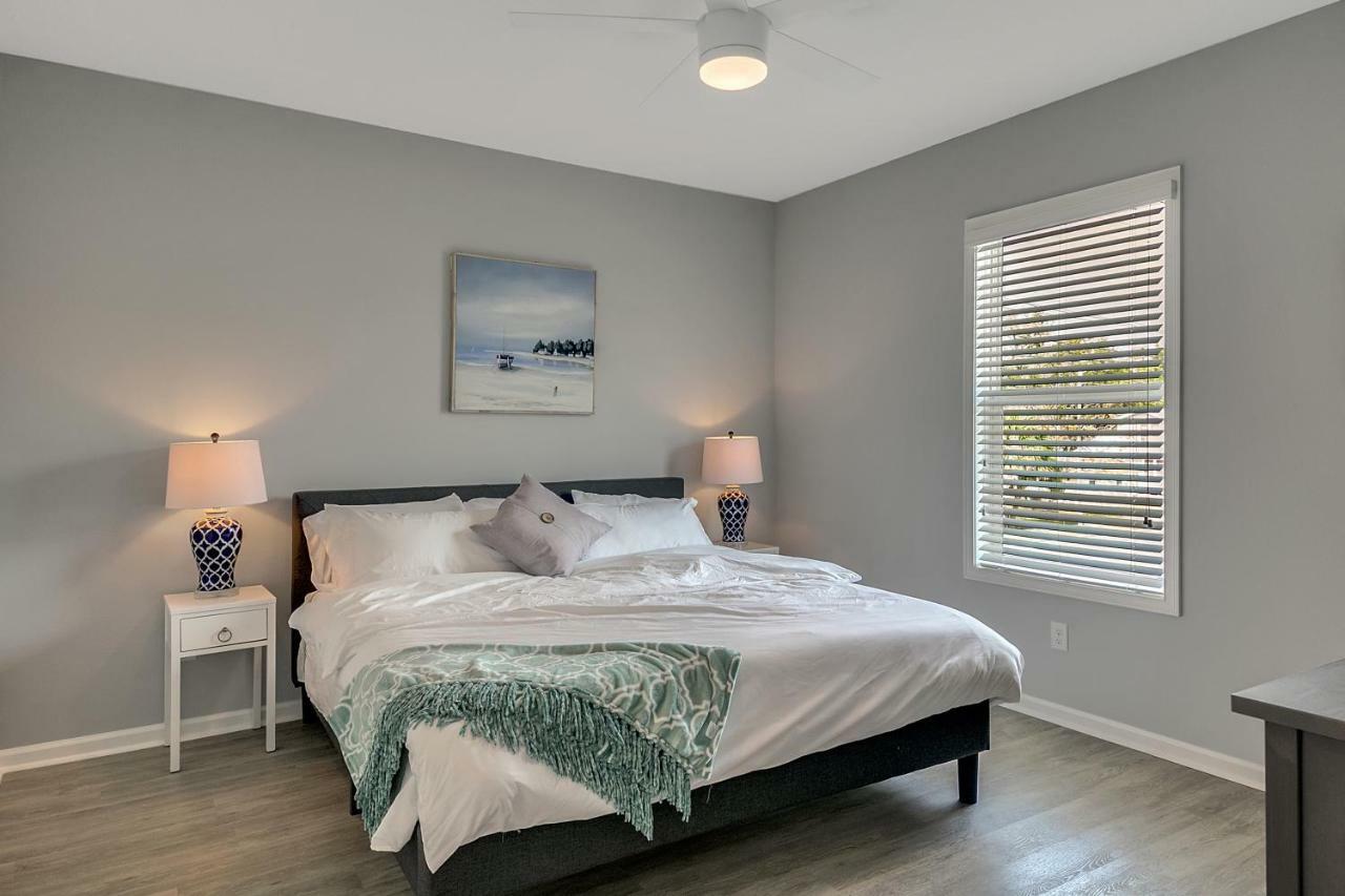New 3/2 Duplex Minutes From Heart Of Tampa -Unit B Leilighet Eksteriør bilde