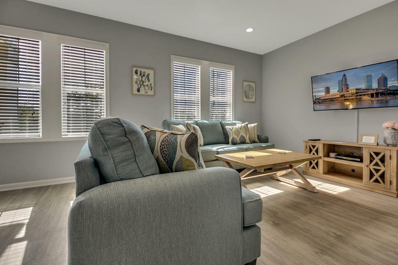 New 3/2 Duplex Minutes From Heart Of Tampa -Unit B Leilighet Eksteriør bilde