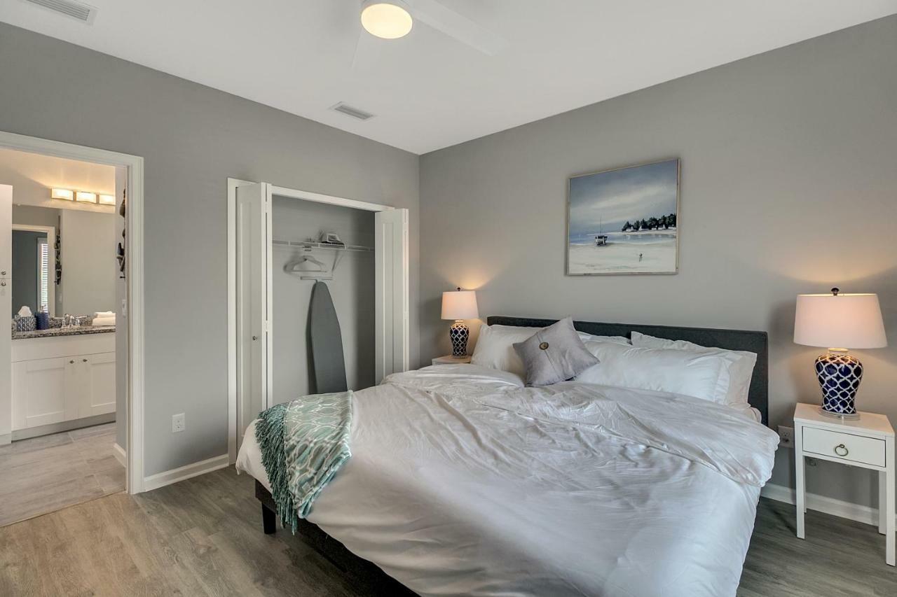 New 3/2 Duplex Minutes From Heart Of Tampa -Unit B Leilighet Eksteriør bilde